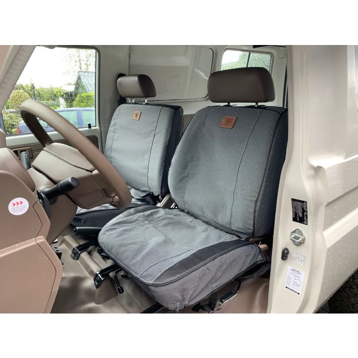 Caprivi Stoelhoezen Toyota Land Cruiser HZJ 78