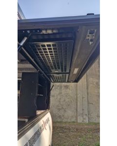 Bushtech Bush Cabin Neerklapbare Molle Panelen zijdeur